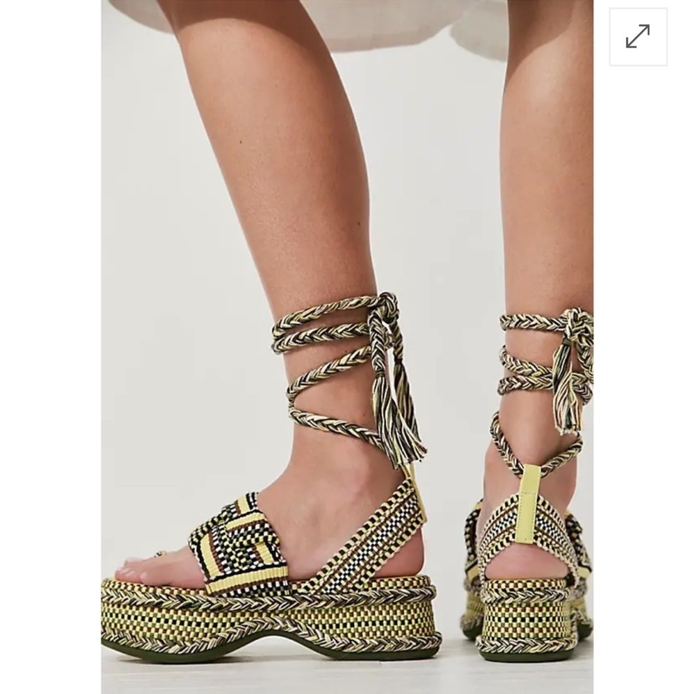 Free People Amambaih Gabriela Wrap Sandals In Size 39 Eu Size 9 Us New